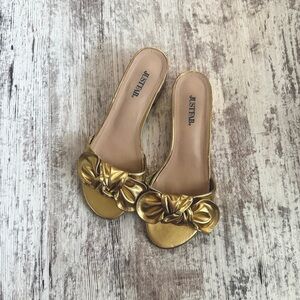 Gold Metallic Bow Heels